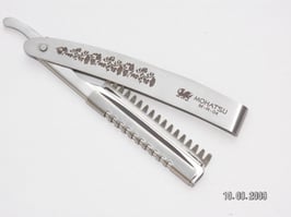 Model M-R04, Tatto Messer