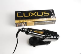 Halter mit Saugnäpfen