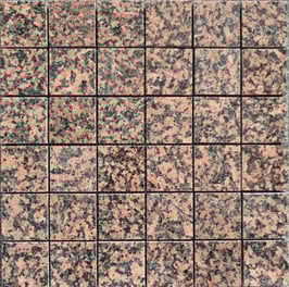 Mosaico 48x48 mm GRANITO ROSSO BALMORAL LUC.