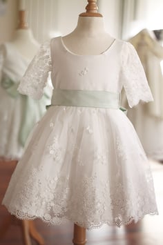 Robe cérémonie fille dentelle Lily
