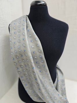 seiden-loop nordic flower