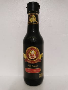 Premium Soy Sauce HEALTHY BOY 250ml