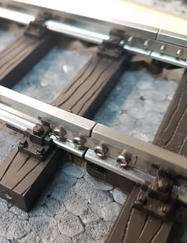 Art.-Nr. 15.504 Edelstahlschienenverbinder trainli® 4 Loch 10 Stück