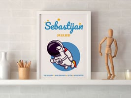 Individualizirana grafika ob rojstvu dečka z motivom astronavta
