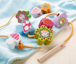 Rožice in gobice za natikanje na vrvico