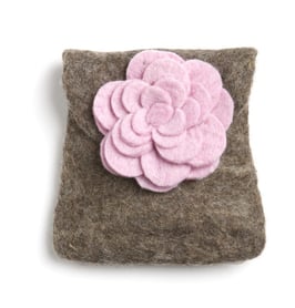 Toaletna torbica - rjava z roza vrtnico