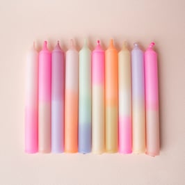 Set 10 manjših sveč FRIDA za torto