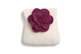 Toaletna torbica - bela z rdečo z vrtnico