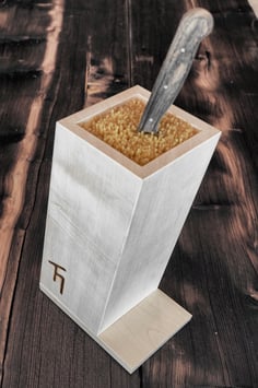 Messerblock mit Spaghetti-Füllung