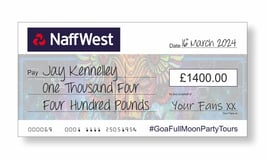 Siobhan Makin Jumbo Cheque