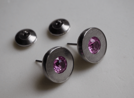 Ohrstecker "Große Schale" mit Farbstein, Brillantschliff