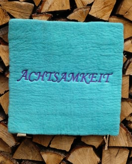Filzkissen ACHTSAMKEIT