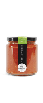 Bio-Tomaten-Sugo mit Cacioricotta-Käse