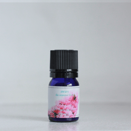 seasonal blend / organic essential oil & spray