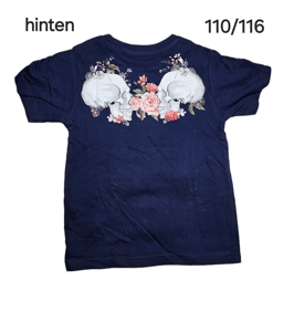 Kindershirt dunkelblau Totenköpfe