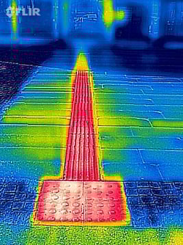 Sinusmönster för synskadade med värme