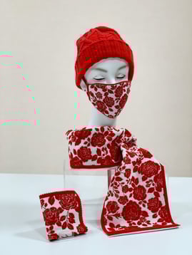 同柄タオルマフラー、ハンカチも【ハンカチSHOP】で販売中！