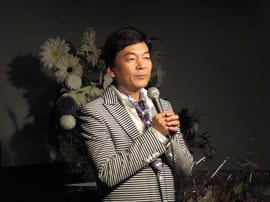 港の男(ふつうは女?)