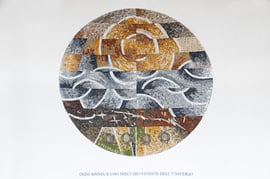 Vita, 2004, mosaico in pietre naturali, diametro 160 cm. Cappella "La Bolada", Santa Maria, Val Calanca - CH 