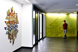 Le foglie nella vita, 2010, mosaico in vetro e pietre naturali, 135 x 180. Raiffeisen, Gravesano - CH