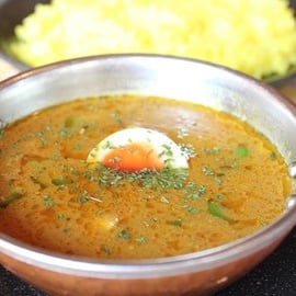 チキンカレー（chicken curry)