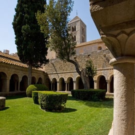 Canónica de Santa Maria de Vilabertran