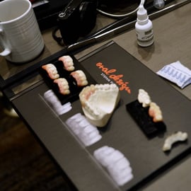 STEFAN PICHA ”Individual Gingiva:Think White and Pink”