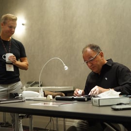 STEFAN PICHA ”Individual Gingiva:Think White and Pink”