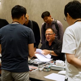 STEFAN PICHA ”Individual Gingiva:Think White and Pink”