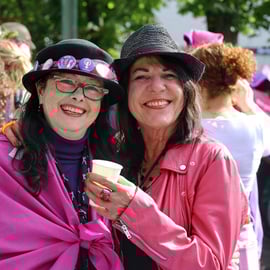 Annemarie Heiniger und Erika Paneth frnw