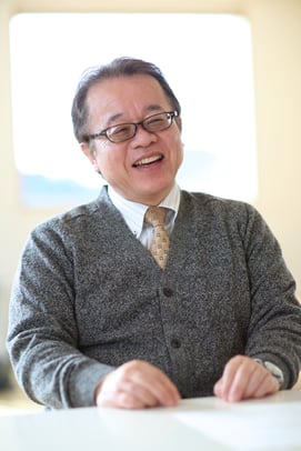 常務取締役兼管理部長　安齋　満憲