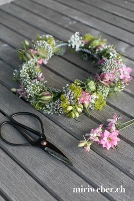 Blumenkranz selber machen, Kreativblog Schweiz