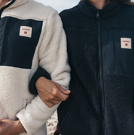 Manera Fleece Zipper Black und Almond