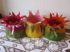 von li.: Tulip, Creamy Rose, Tulip