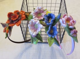 von li.: Orange Flower, Daisy, Frühling, Jane Austen