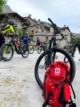 Kleine Bergdörfer mit großer Kultur und Kulinarik – die neuen (E-)MTB-Reisen von Hauser Exkursionen führen in die weniger bekannten Täler des Piemont in Norditalien Bildnachweis: Hauser Exkursionen/Tom Carlos Kupfer