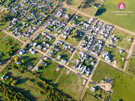 Carina Rossier Inmobiliaria vende lotes en Villa Elisa Entre Ríos. Lotes en venta, desde 300 metros cuadrados