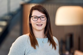 Greta Lockenvitz, Fahrzeugdisponentin.