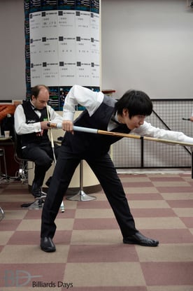 師匠・サンチェス(奥)と対戦。2013ヤマニカップ