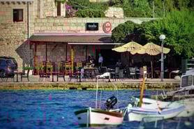 Tavern Jurova Makina