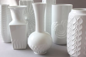 Porzellanvasen und Blumenvasen aus Keramik, meistens aus den letzten Jahrzehnten, Mid Century Fat Lava, Vintage, Retro, West German Pottery, überwiegend Deutsche Keramik und aus Europa, alles was das Sammlerherz begehrt