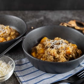 Kürbis-Steinpilz-Risotto aus dem Dampfgarer.