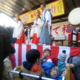 こんなに近くで福頂きました