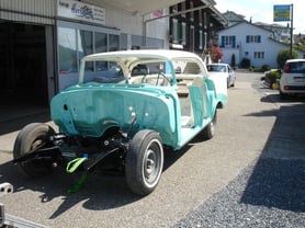 Fahrzeugrestauration bei HC Hurricane Carparts GmbH - Ihrem Fahrzeug und Batterienspezialist in Uffikon