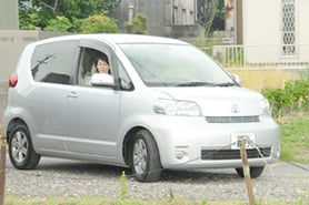 知多半島全域 東海市、大府市、知多市、常滑市、半田市、知多郡の東浦町、阿久比町、武豊町、美浜町、南知多町、刈谷市 、豊明、知立 名古屋市 緑区 熱田区 瑞穂区 天白区 南区 老人施設 介護施設・ご家庭へ訪問理美容出張サービス・女性に人気な出張ヘアカット 散髪等行います。りびサポ