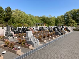 墓地選びのポイントは深谷石材店