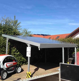 Carport günstig billig Strom Energie Parkplatz