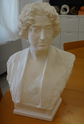 Busto del escultor Mariano Benliure. Modelo para Fundición de una réplica actual.