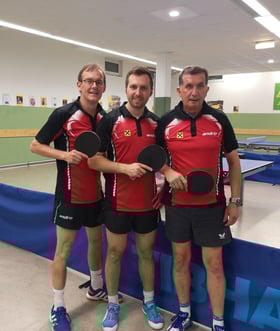 Norbert Mach, Christopher Stranzl und Siegfried Föllerer sind Sierndorf 2 in der Unterliga.