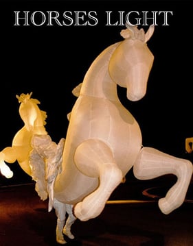 Pasacalles caballos blancos